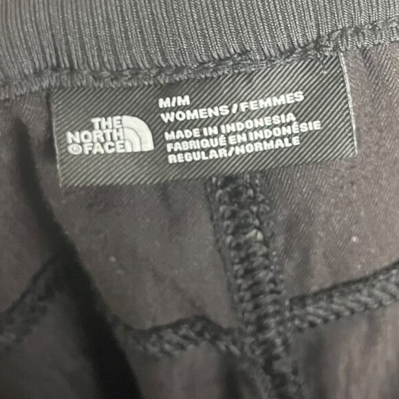 North Face Women's M Scrunch Side Hiking Cropped Pants Solid Black Sporty Gorpco - Picture 6 of 6
